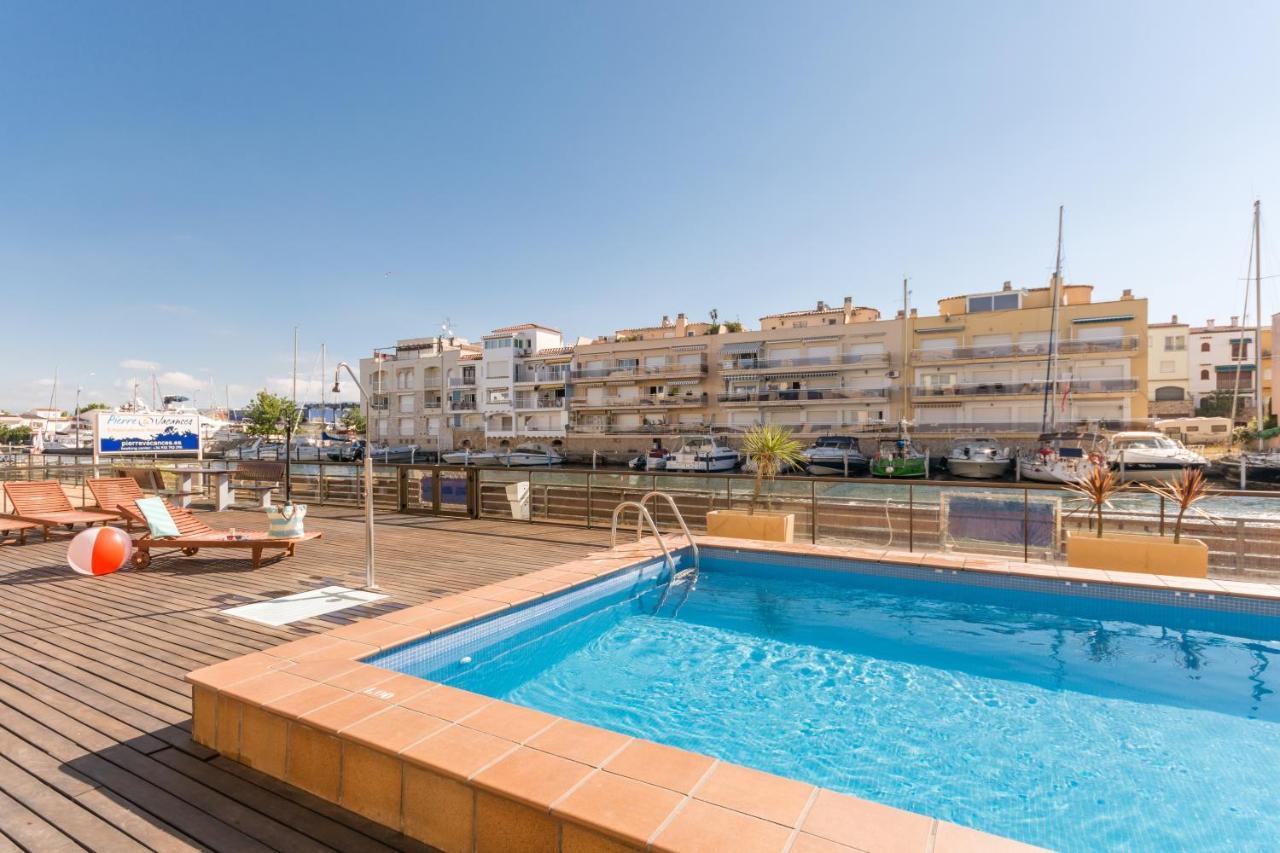Pierre & Vacances Empuriabrava Marina Экстерьер фото