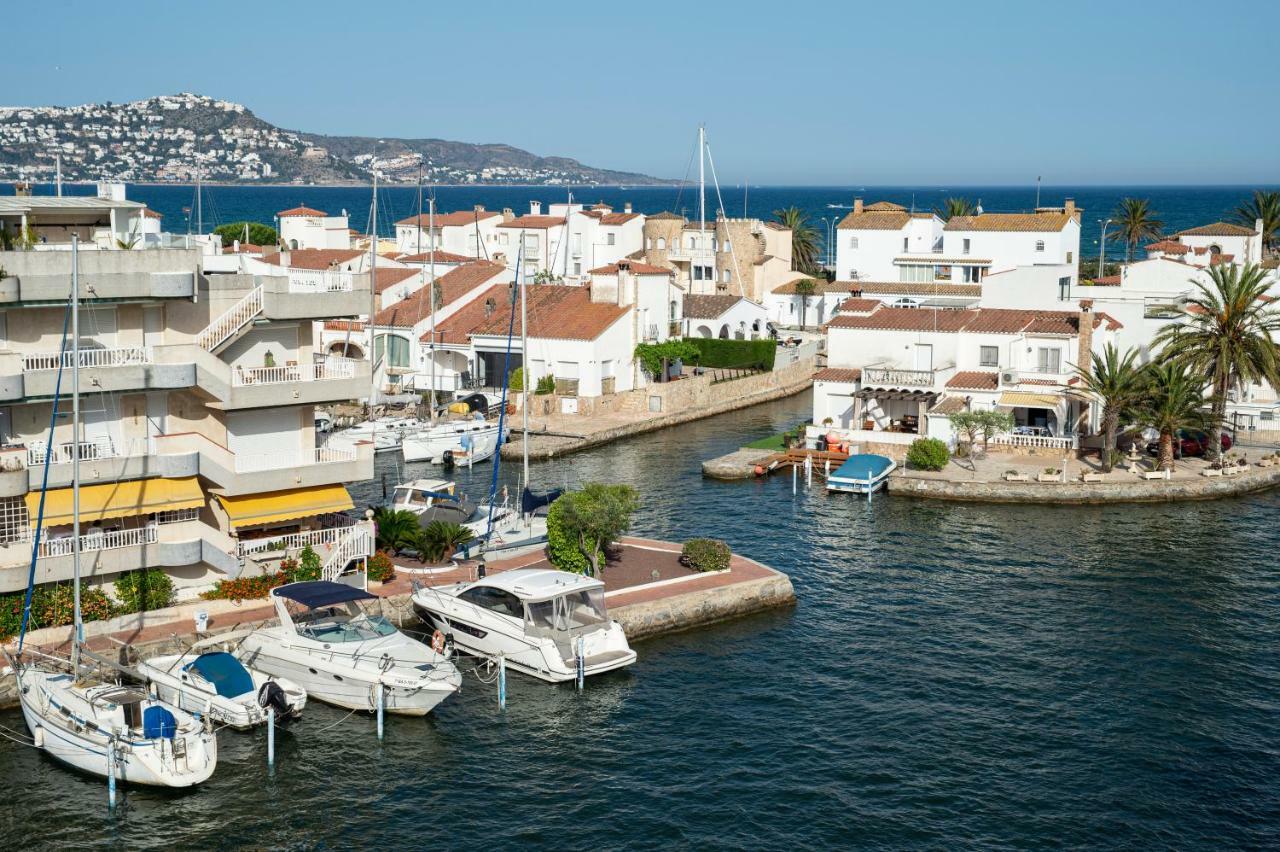 Pierre & Vacances Empuriabrava Marina Экстерьер фото